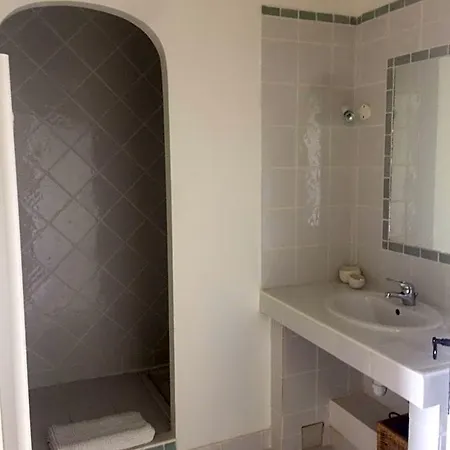 Bed & Breakfast L'ancien Couvent Cahuzac