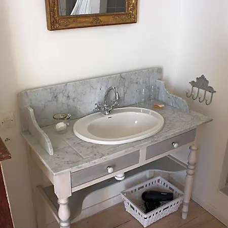 L'ancien Couvent Bed & Breakfast Cahuzac